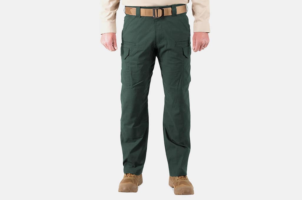 The 10 Best Tactical Pants For Men