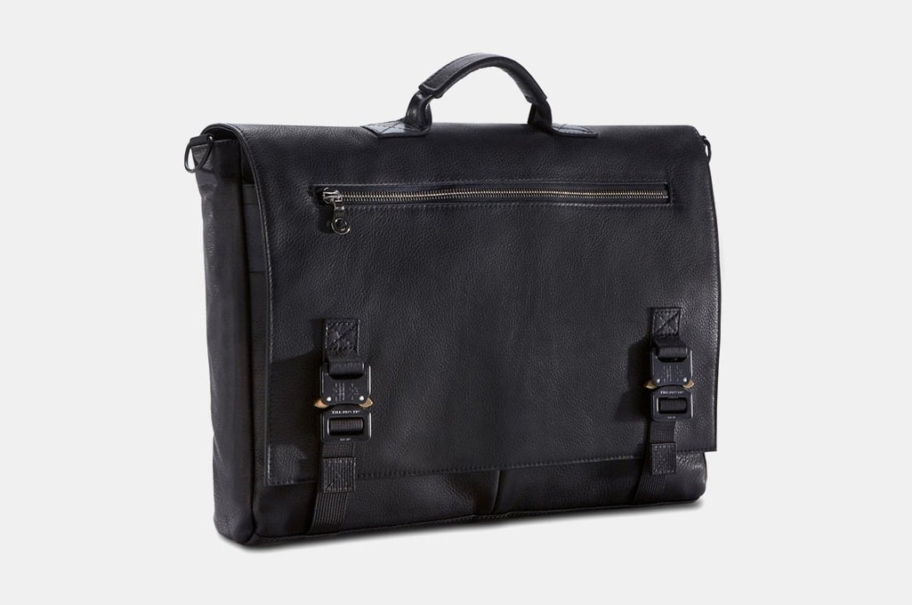 The 25 Best Laptop Bags For The Digital Nomad | GearMoose