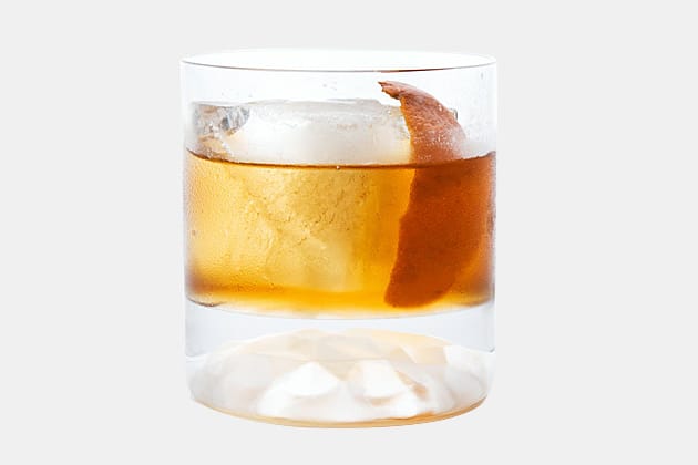 yeti whiskey tumbler