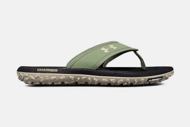 under armour slides water friendly