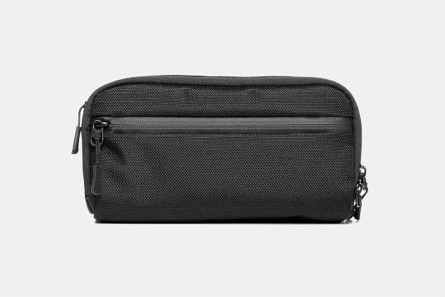 AER Dopp Kit