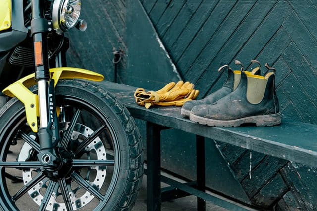 blundstone scrambler