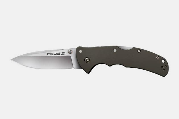 Code 4 Spear Point Knife