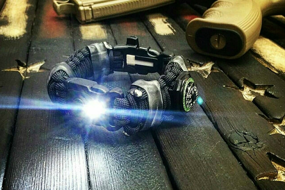 EDC Prepper Bracelet