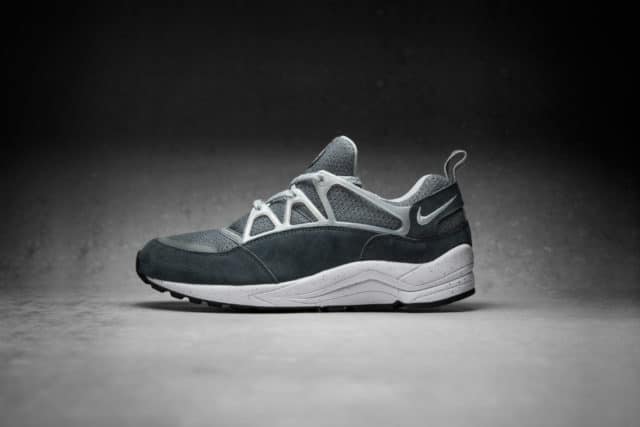 footpatrol huarache light