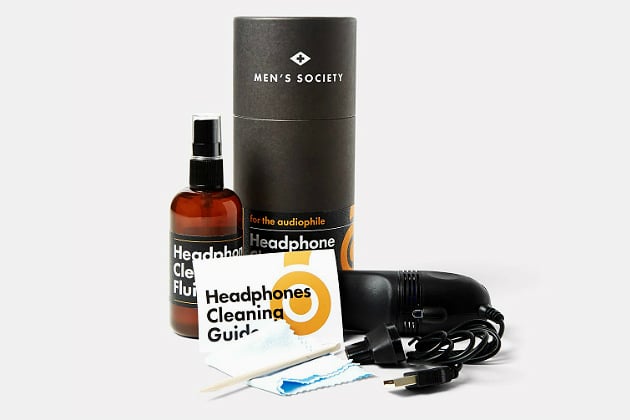 Men's Society Headphone Cleaning Kit