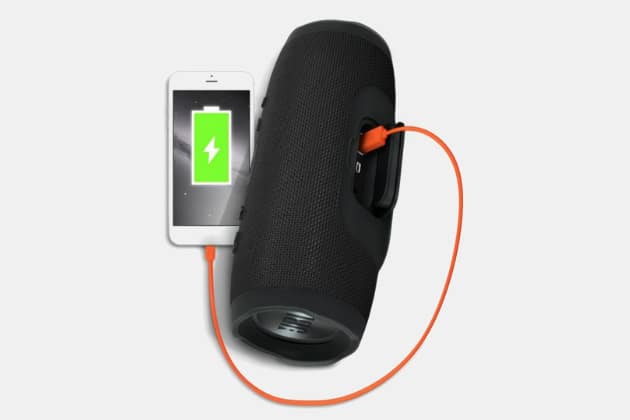 JBL Charge 3