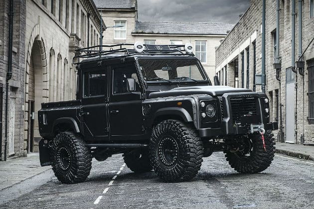 Land Rover Defender Bigfoot