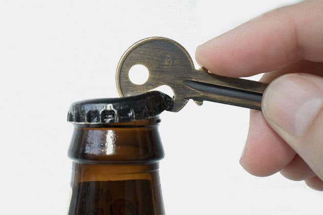 Makr Bottle Key