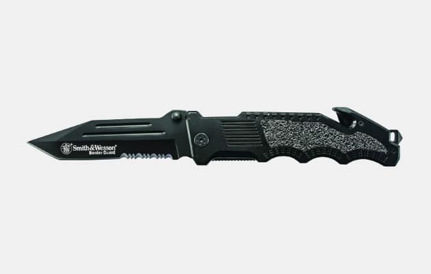 Smith and Wesson Border Guard 2 Rescue Knife