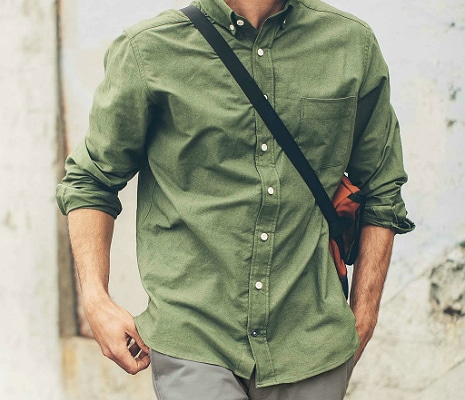 Taylor Stitch Everyday Oxford in Army