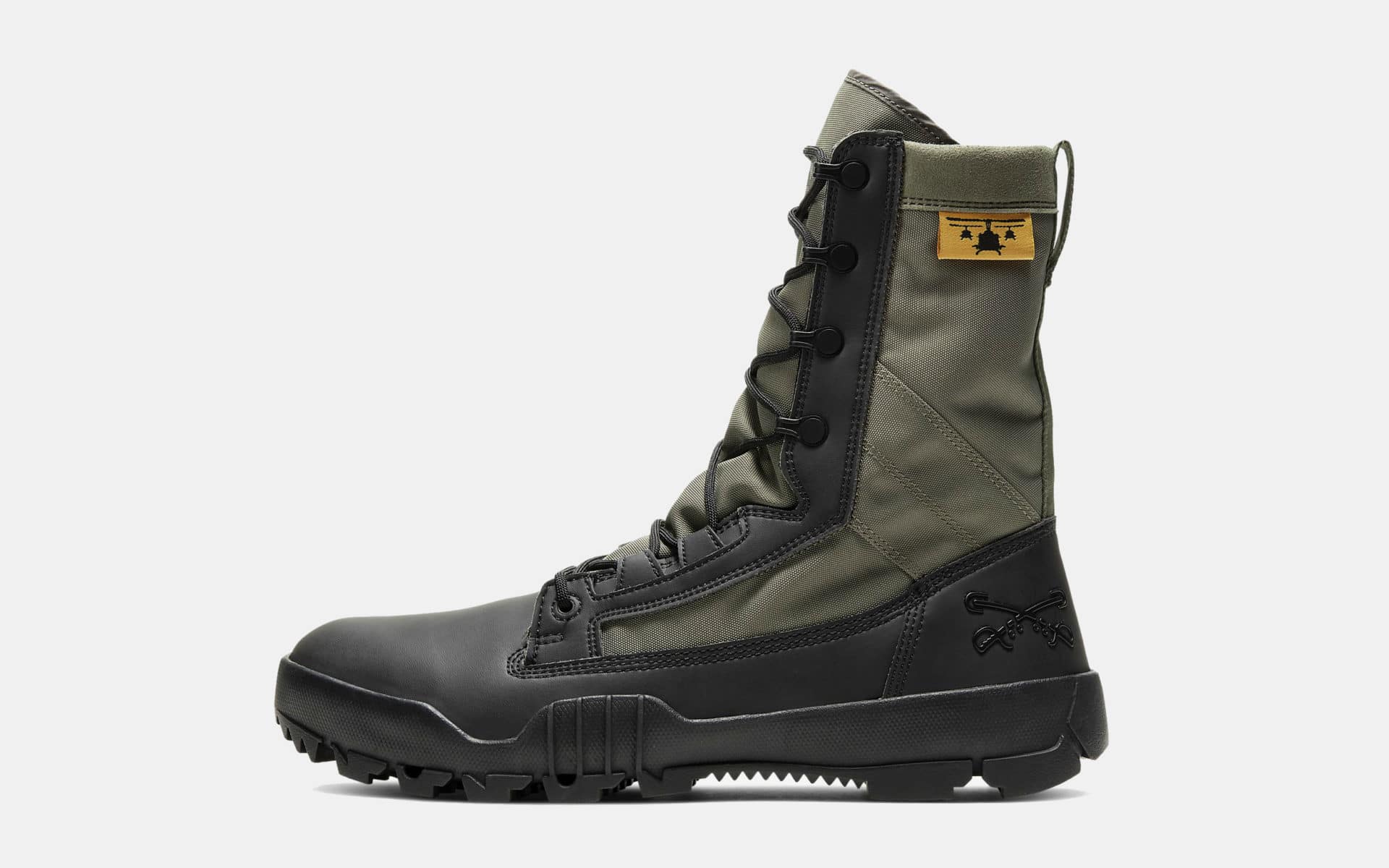 nike safari boots