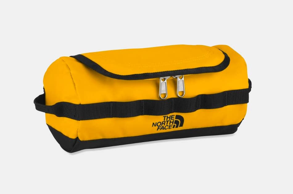 north face toiletry kit