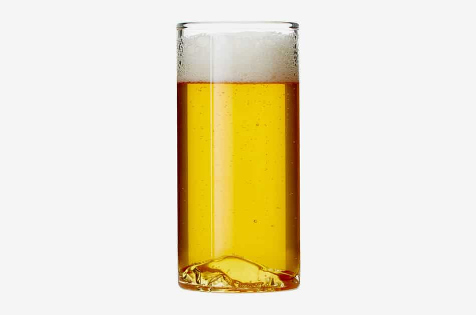 https://gearmoose.com/wp-content/uploads/2020/11/Whiskey-Peaks-Half-Dome-Beer-Glass.jpg