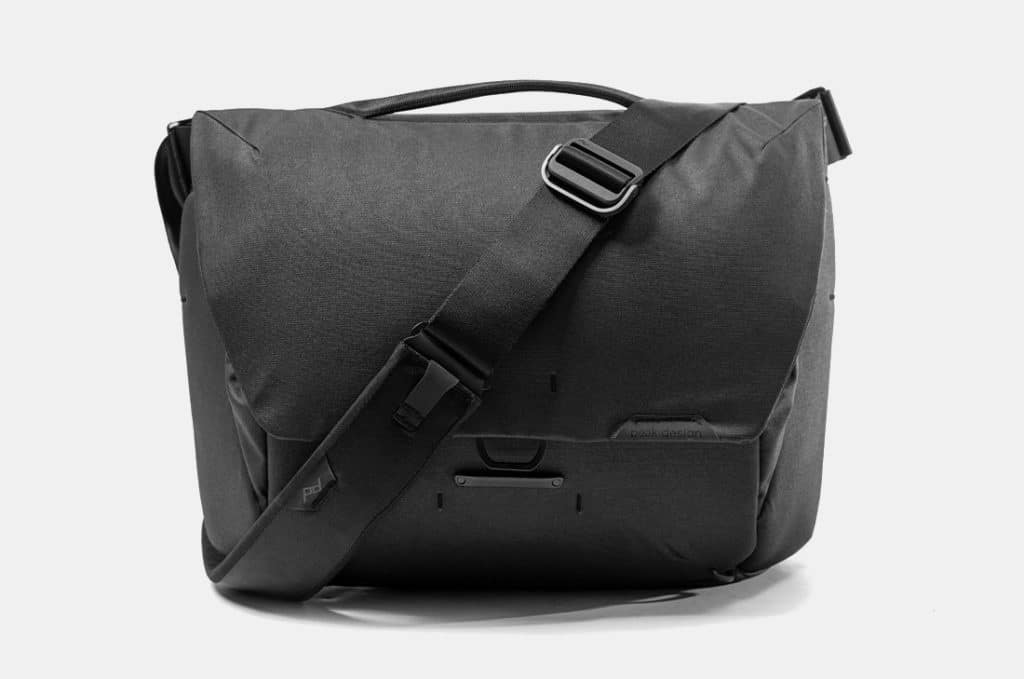 12 Best Messenger Bags for Men 2021