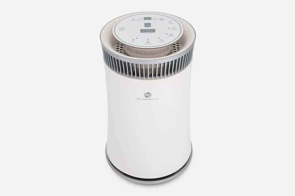 The SilverOnyx Air Purifier