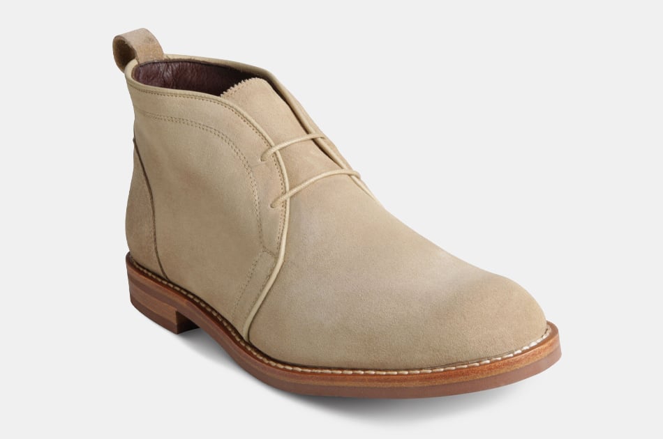 suede chukkas men's