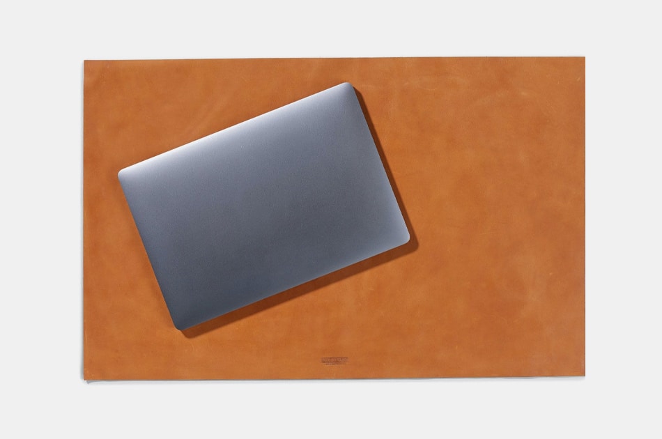 Parker Clay Gebeta Desk Mat