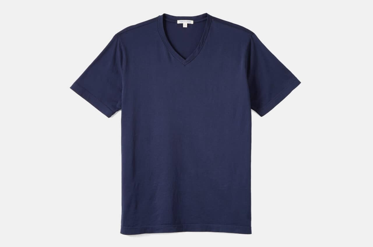 The 20 Best V-Neck T-Shirts For Men | GearMoose