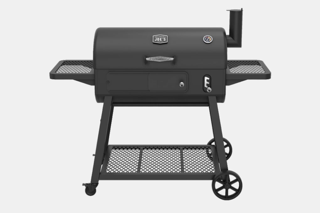 Oklahoma Joe's Laredo Series Deluxe Charcoal Grill