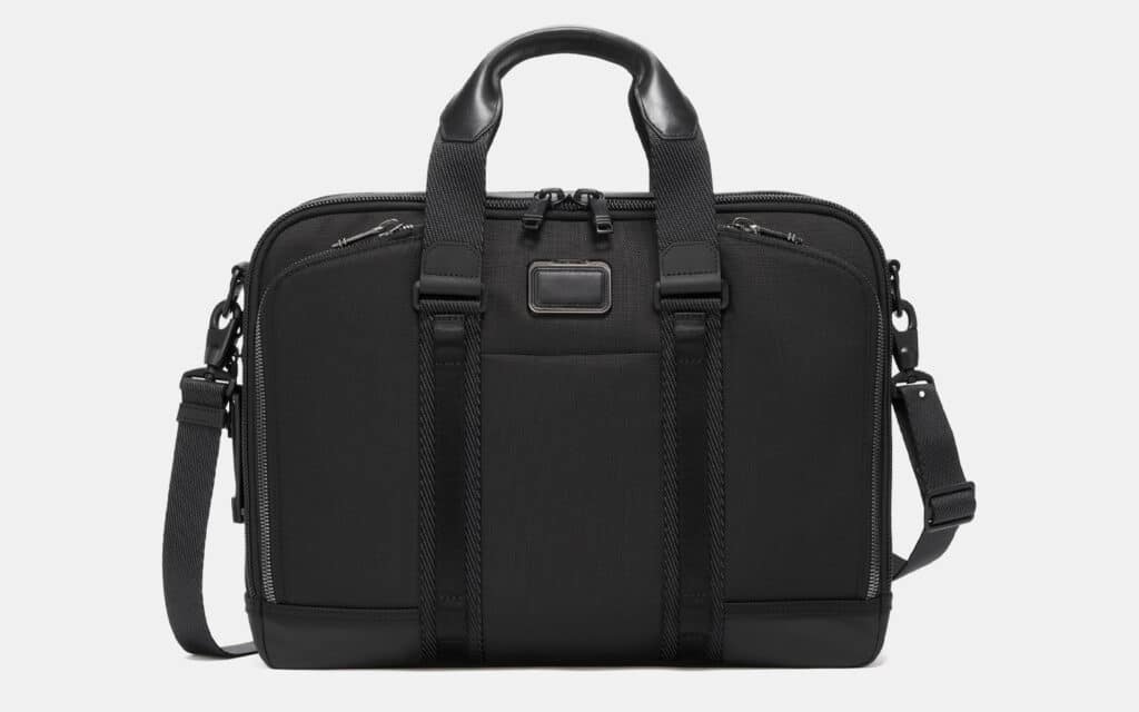 TUMI Advanced Brief 