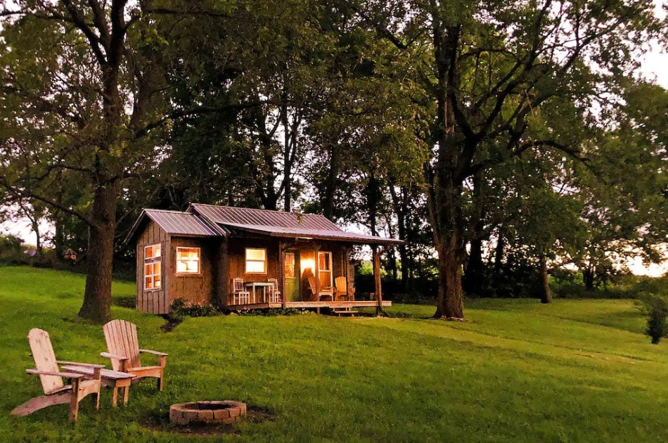 The Cabin at Honey Creek - Peru, Nebraska