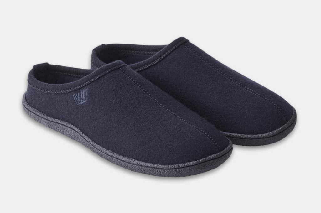 The 16 Best House Shoes For Men | GearMoose