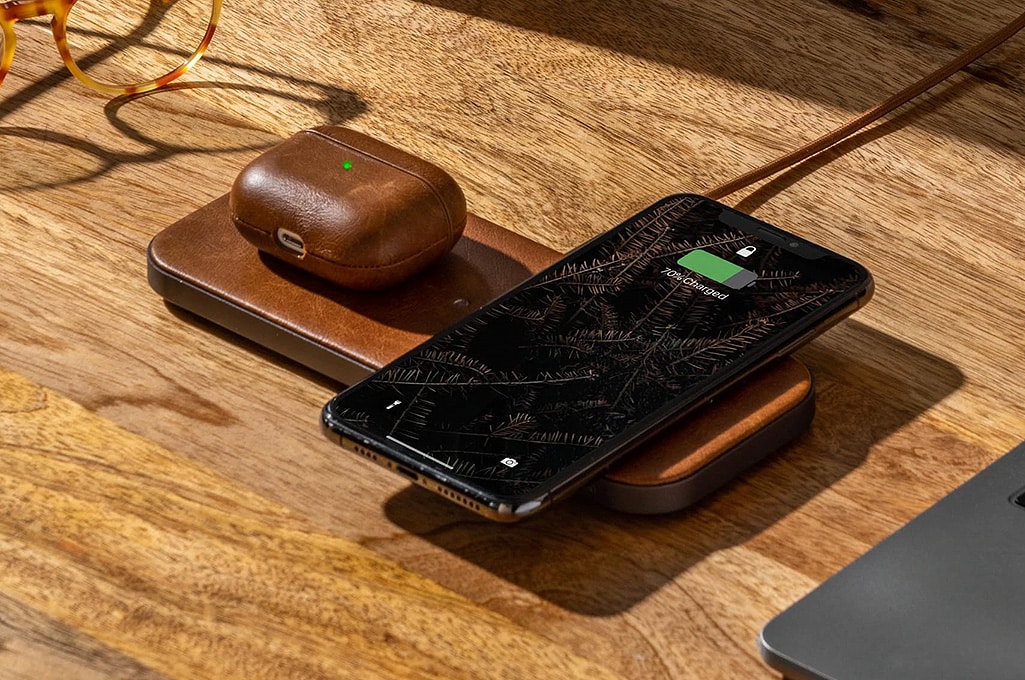 Courant Catch:2 Wireless Charger