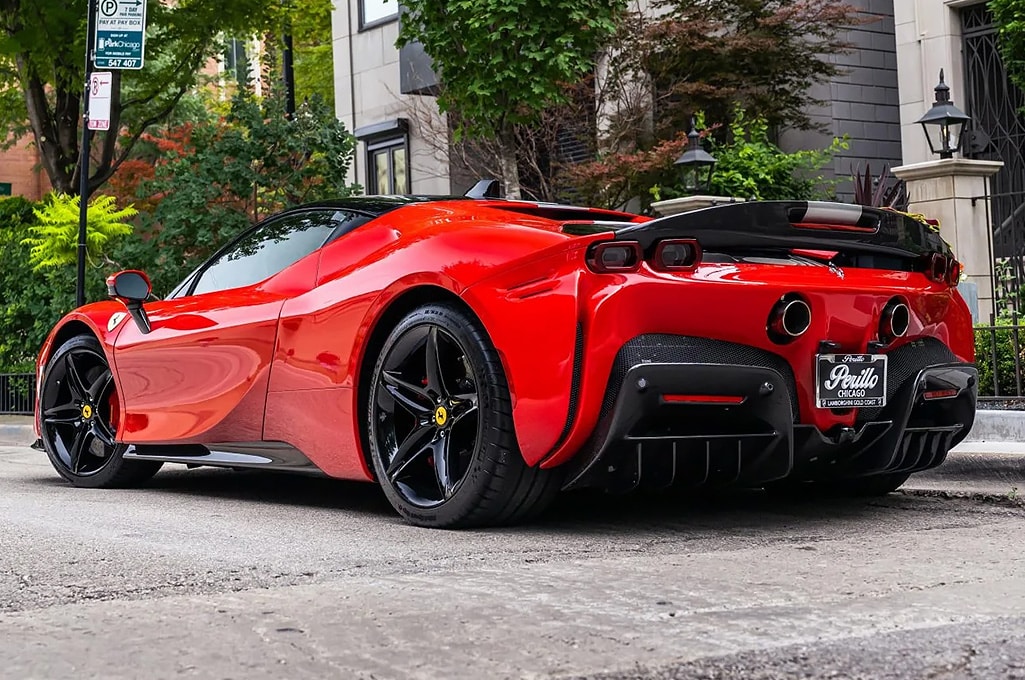 2021 Ferrari SF90 Stradale Assetto Fiorano