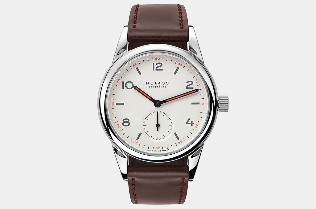 Nomos Club 701