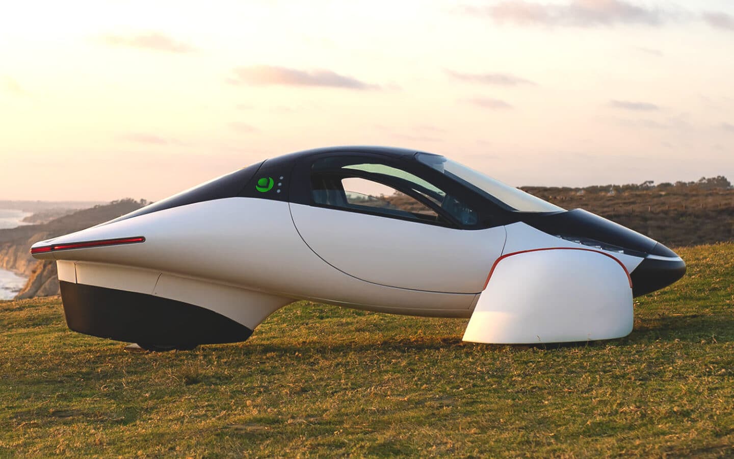 Aptera Solar Electric Vehicle | GearMoose