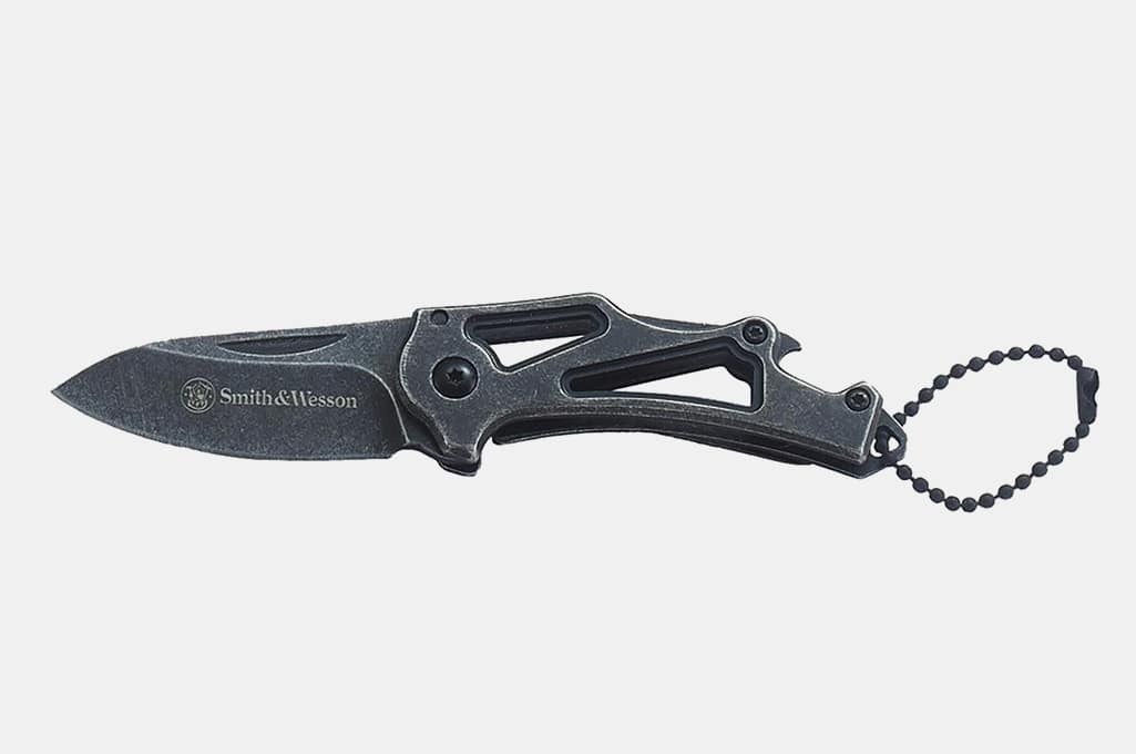 Smith & Wesson Folding Keychain Knife