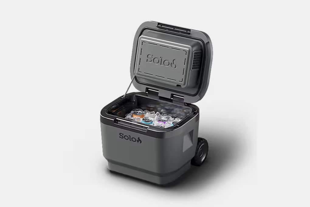 Solo Stove Windchill 30 Cooler + Mobile A/C Open Lid
