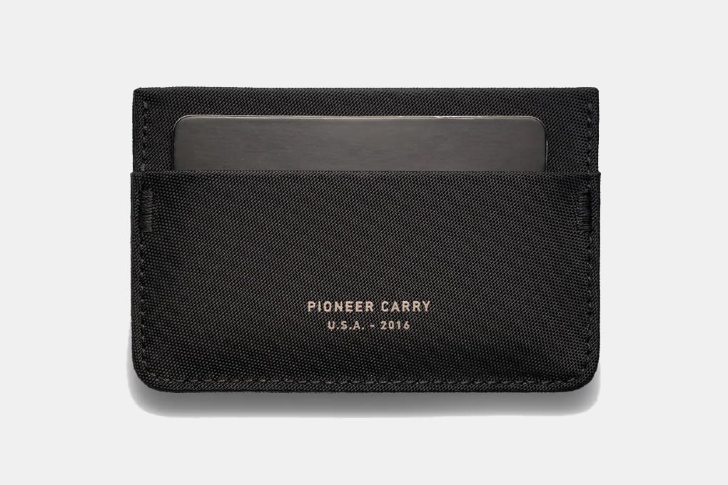 Pioneer Molecule Cardholder