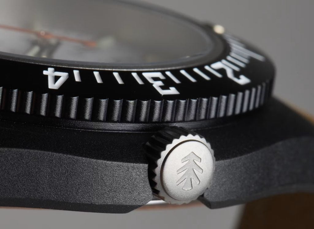 Huckberry x Marathon CeraShell Arctic Navigator Watch Crown