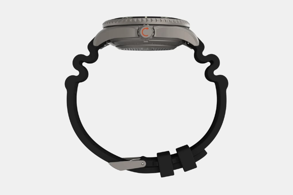 Timex Deepwater Meridian 300 Titanium HEV Automatic Band